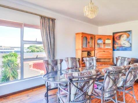 4 Bedroom Property for Sale in Stilbaai Wes Western Cape
